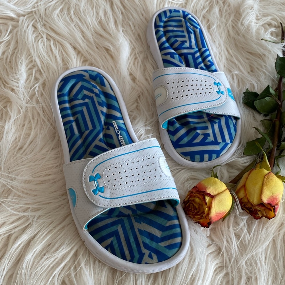 Under Armour Slippers/Sandals
